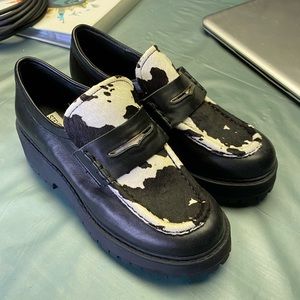 Steve Madden cow shoes